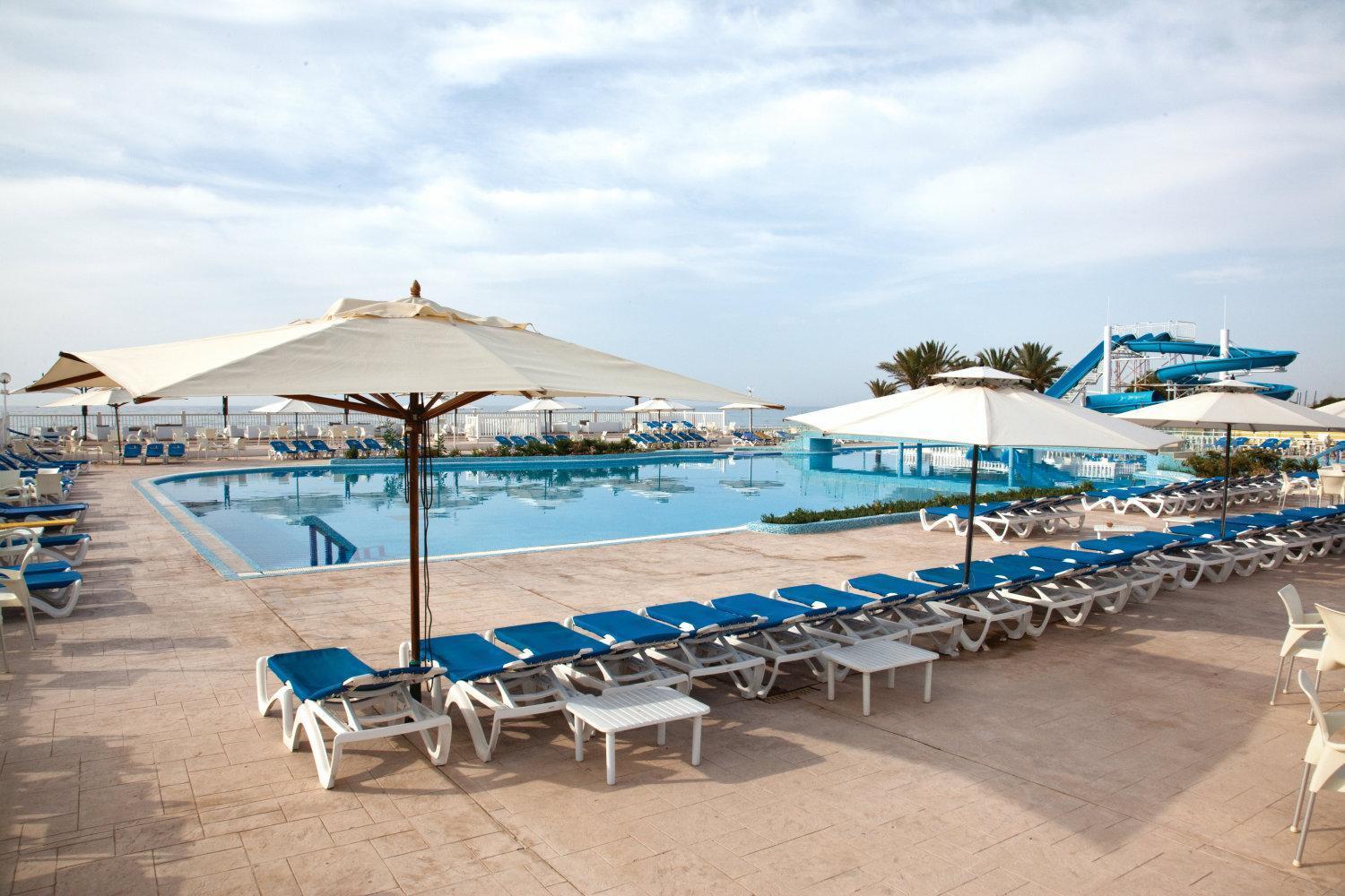 Samira Club Family And Couples Only